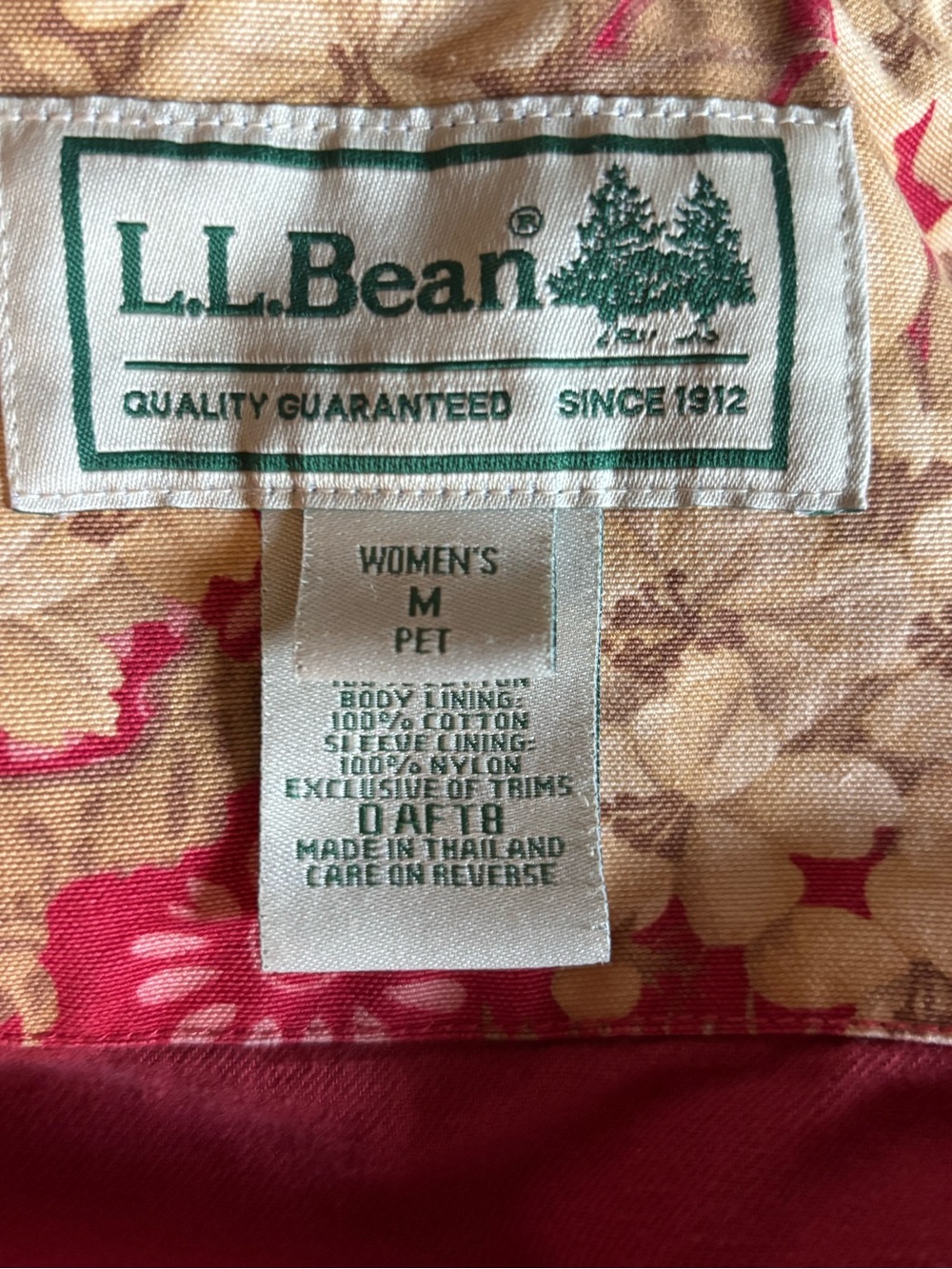 L.L. Bean Floral Utility Barn Jacket Red & Cream Floral w/Brown Corduroy Trim - Picture 3 of 7